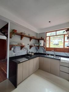 BellaVista Hospedaje Casa completa, cocina y terraza