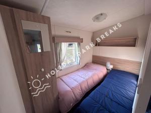 Cosy Cove at Seal Bay - 2 Bedroom Holiday Home on White Horse