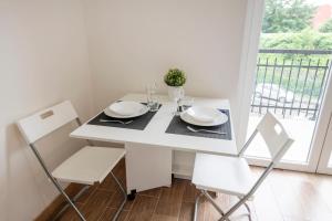 Trevi 4 - The White Studio - B Home