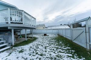 A beautiful 2 bedroom private home