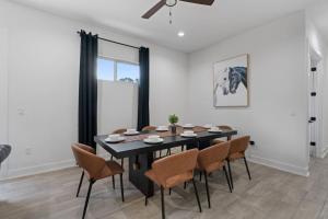 Mega Lux Combined Unit - Up to 36 Guests