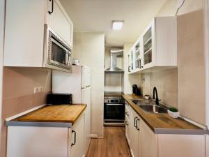 Marina Seaside Apartment - Denia