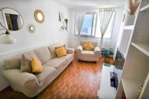 Dos terrazas céntrico pueblo y aparcamiento cerca