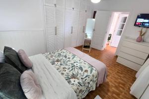 Dos terrazas céntrico pueblo y aparcamiento cerca