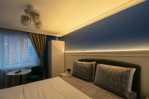 Ozer Hotel & Apartments