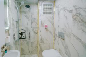 Ozer Hotel & Apartments