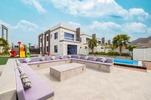 The Wave Villa - Al Dana Island Fujairah