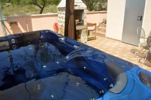 Studio Vinisce 8660d