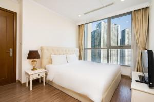 Bistro Apartment - Vinhomes Central Park