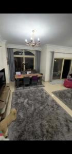 شقة خمس نجوم بالتجمع