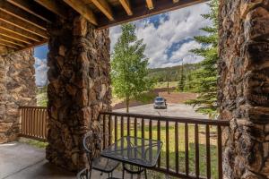 Hidden River Lodge 5942