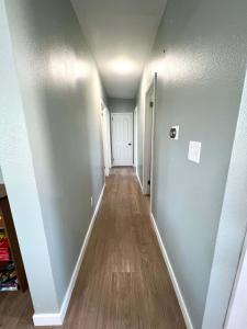 Park Home- Parkside Haven for Families & Pets