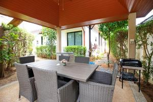 Orchid Villa - 3 Bedrooms Pool Villa - Rawai beach