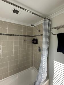 City Lights Retreats - 2 Bedroom, 1 Bathroom