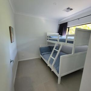 Charming new home in Yanchep