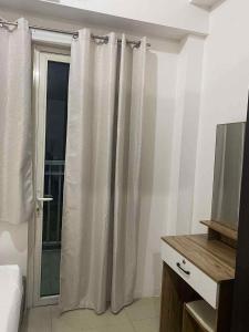 Shore residence A41 shortwalk mall of asia