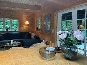 Log Cabin Between North Sea And Stadil Fjord