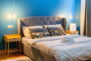 Apartment 9a
