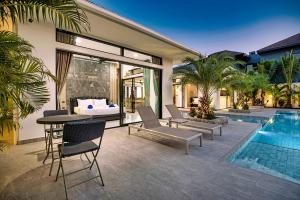 Palm Villa - Spacious 4 Bedrooms with Private Pool