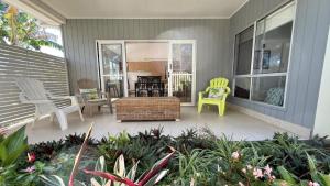 Villanova 6 On Third