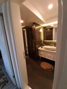 Newly Renovated Apartment in Kordon