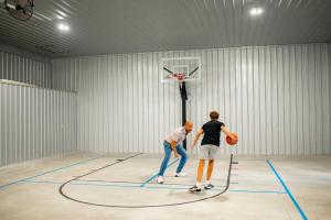 Luxury Barndo with Hot Tub, Indoor Sports Court, Private Acreage, and Near Notre Dame