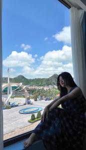 CatBa Pod Hostel & Rooftop Bar