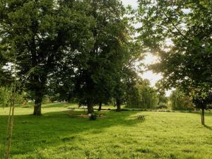 Charming Apartment In A Historic Country Estate