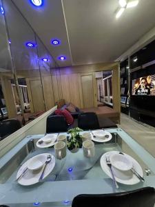 DMS staycation MOA View