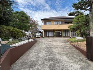 一棟貸しの宿 貸別荘 水戸ハウス Vacation Rental Mito House! Location is 1-2-55 Kanemachi Ibaraki Prefecture 場所は茨城県水戸市金町1-2-55です ドア横のキーボックスの番号はご予約後に,チェックイン情報?