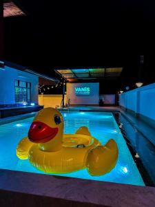 Vanis Pool Villa Hatyai