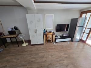 Gumi Indong Guesthouse