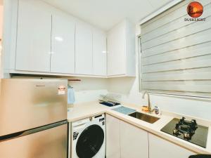 SkyLake Dusklight Homestay