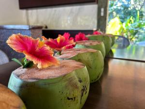 Sandstorm Lodge and Cafe