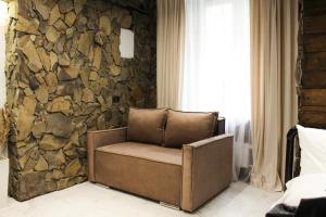 Затишна квартира в центрі з власним двориком