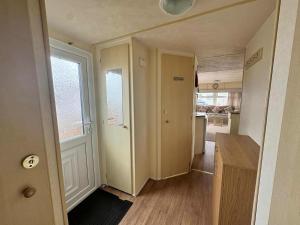 S374 3 bed CARAVAN oN THE GOLDEN PALM PET friendly
