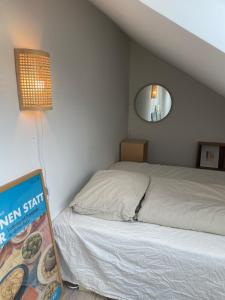 Adventurous backhouse centrally located in Odense