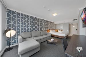 KozyGuru Haymarket Cozy Studio near Chinatown