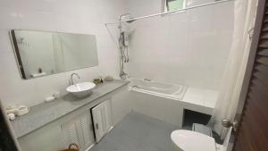 Green orchid Apartment