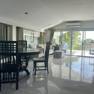 Green orchid Apartment