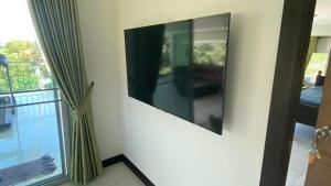 Green orchid Apartment