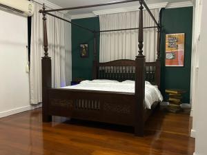 The oasis on 8 3 bedrooms private zone