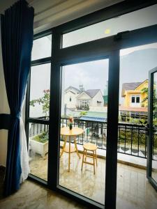 August Inn Da Lat