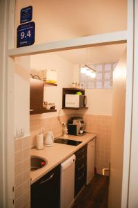 Apartment Arena White