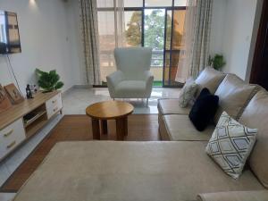 Muenis Gateway Cribs