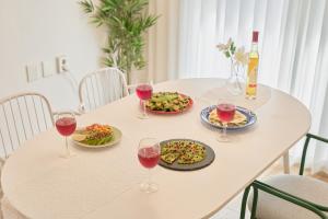 오픈할인 언주역 도보7분 넓은거실 무료주차 2베드룸