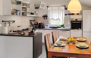 Nice Apartment In Hreljin With Wifi 