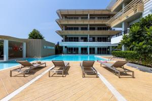 The Terraza A302 Studio Apartment