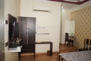 Hotel Shri Krishna