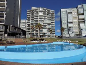 Coastal Hospitality - Beach Club 107